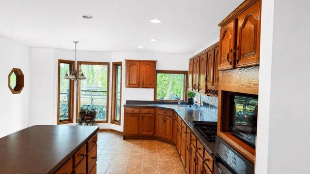 W9863 Dunn ROAD, Fox Lake, WI 53933