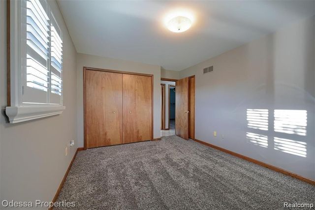 16185 24 MILE Road, Macomb Township, MI 48042