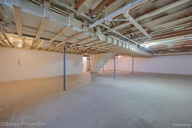 16185 24 MILE Road, Macomb Township, MI 48042