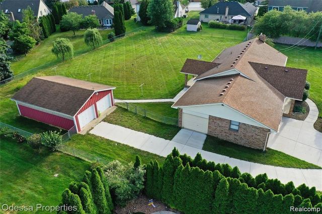 16185 24 MILE Road, Macomb Township, MI 48042