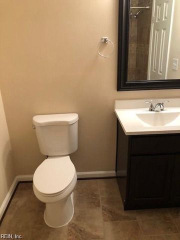 916 Chimo CT, Virginia Beach, VA 23454