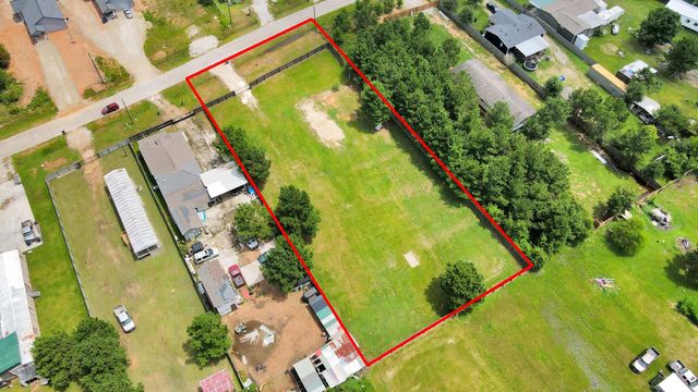 387 Road 5124, Cleveland, TX 77327