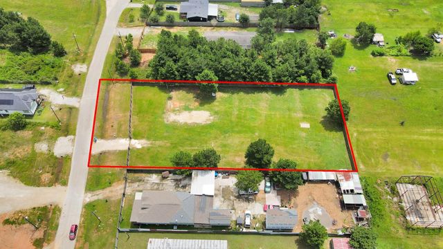 387 Road 5124, Cleveland, TX 77327