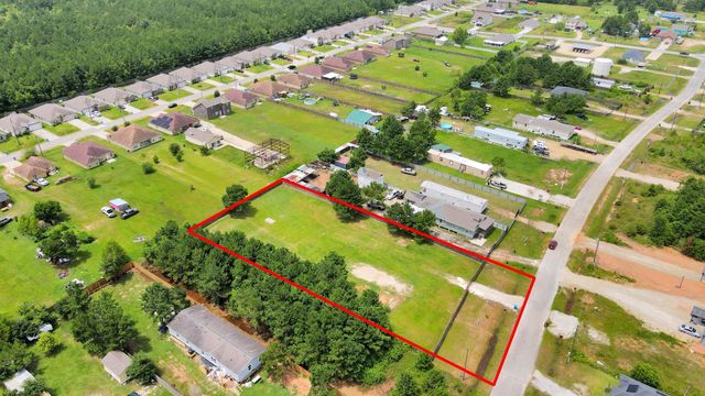 387 Road 5124, Cleveland, TX 77327