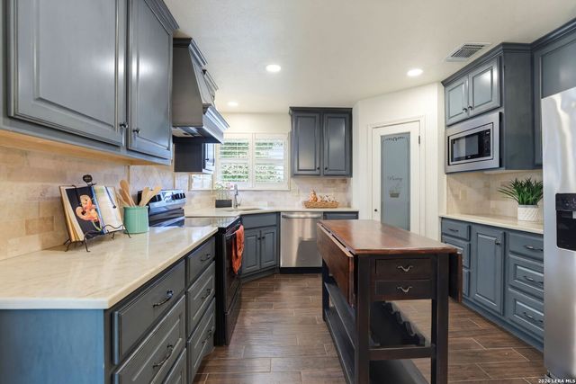 2333 Essex Grace, New Braunfels, TX 78130