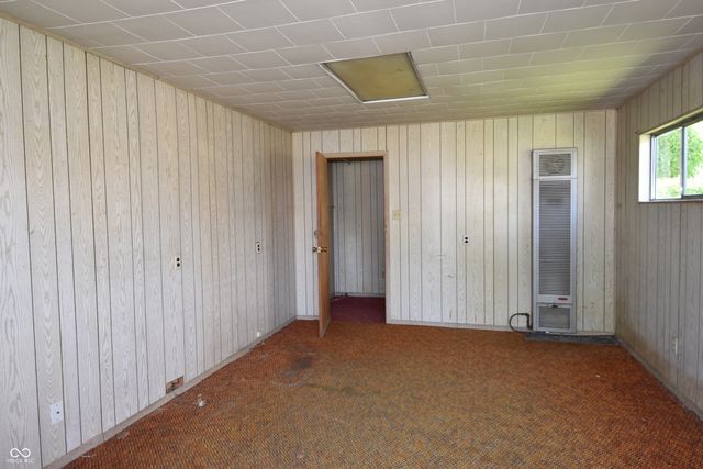 6414 N Main Street, Willow Branch, IN 46186