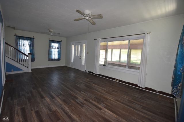 6414 N Main Street, Willow Branch, IN 46186