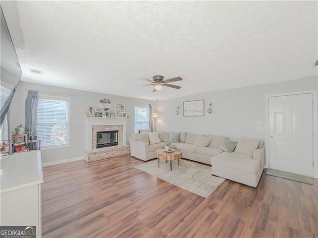 3100 Oak Ridge Lane, Loganville, GA 30052