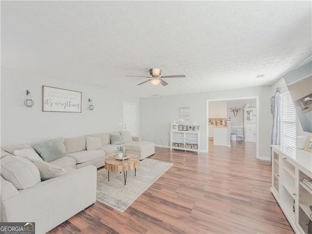 3100 Oak Ridge Lane, Loganville, GA 30052