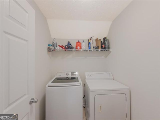 3100 Oak Ridge Lane, Loganville, GA 30052