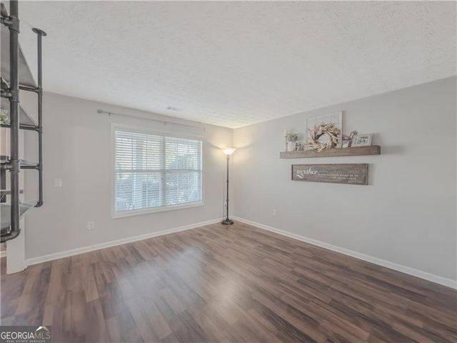 3100 Oak Ridge Lane, Loganville, GA 30052