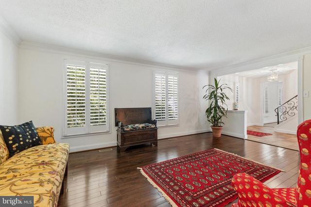 8181 ERIKA DR, Manassas, VA 20112