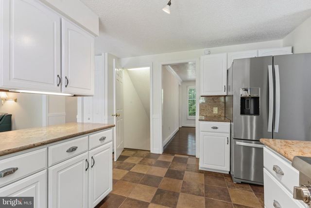 8181 ERIKA DR, Manassas, VA 20112