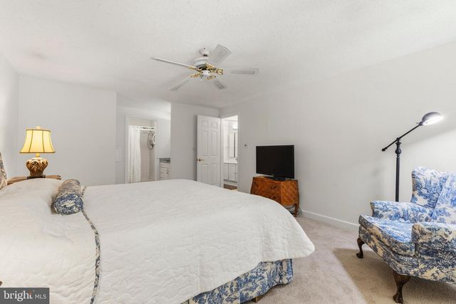 8181 ERIKA DR, Manassas, VA 20112