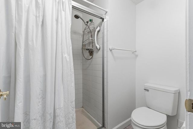 8181 ERIKA DR, Manassas, VA 20112