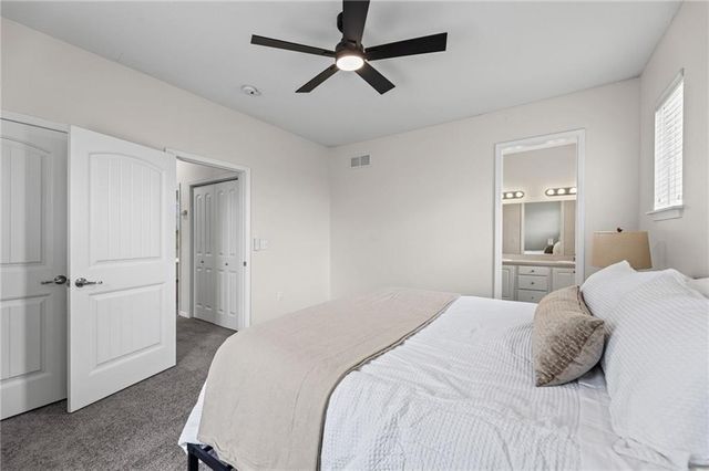 5245 Overland Drive B22, Lawrence, KS 66049