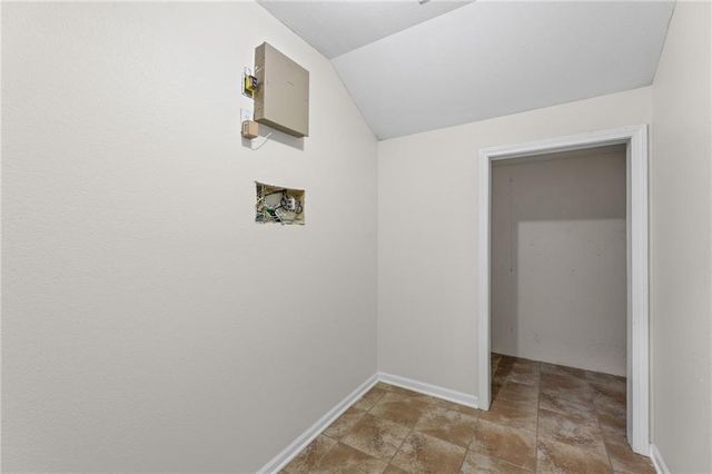 5245 Overland Drive B22, Lawrence, KS 66049