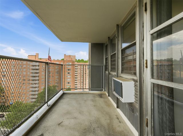 290 W 232nd Street 11E, Bronx, NY 10463