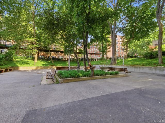 290 W 232nd Street 11E, Bronx, NY 10463