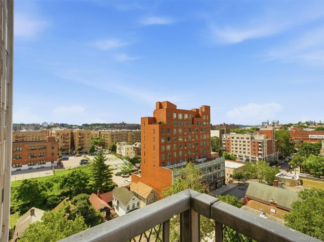 290 W 232nd Street 11E, Bronx, NY 10463