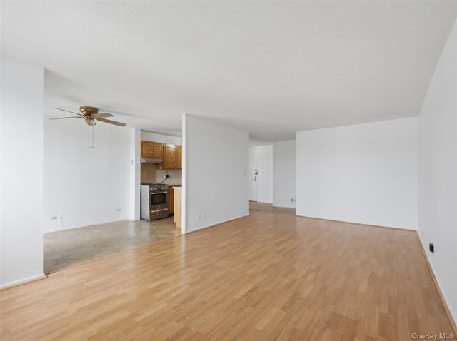 290 W 232nd Street 11E, Bronx, NY 10463