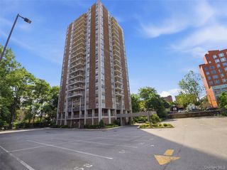 290 W 232nd Street 11E, Bronx, NY 10463