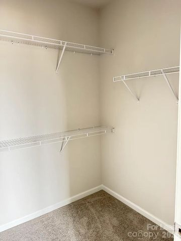 5029 Sunnybrae Place, Charlotte, NC 28262