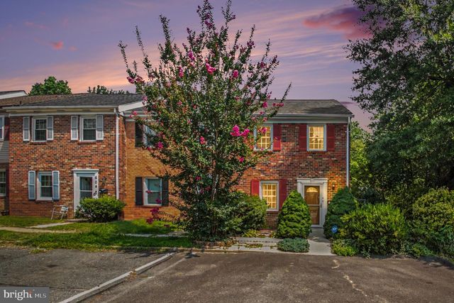 600 OLDE GREENWICH CIR, Fredericksburg, VA 22408