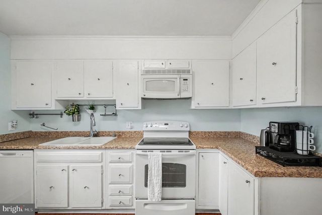 600 OLDE GREENWICH CIR, Fredericksburg, VA 22408