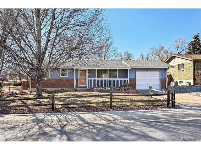 2545 S Estes Ct, Lakewood, CO 80227
