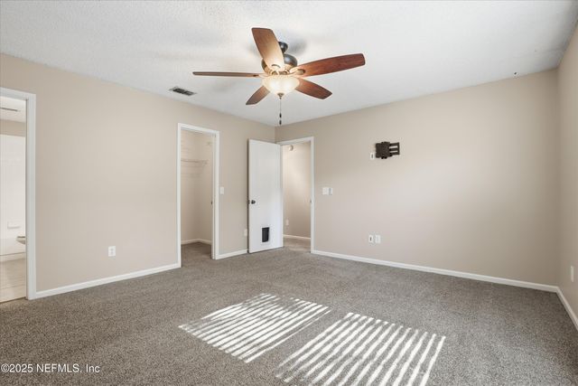 4088 LAURELWOOD Drive, Jacksonville, FL 32257