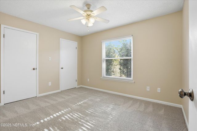 4088 LAURELWOOD Drive, Jacksonville, FL 32257