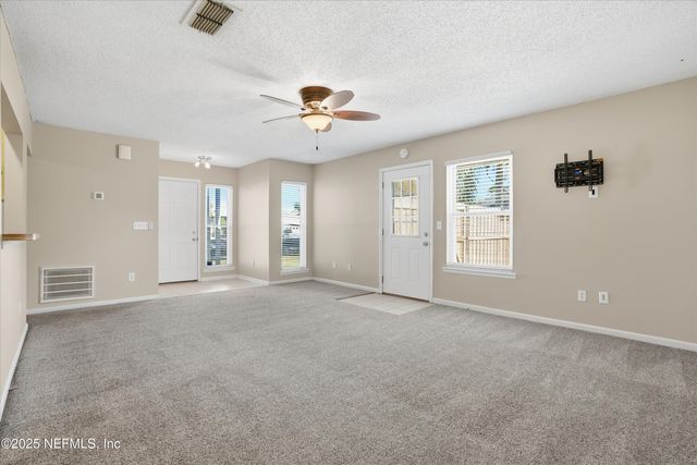 4088 LAURELWOOD Drive, Jacksonville, FL 32257