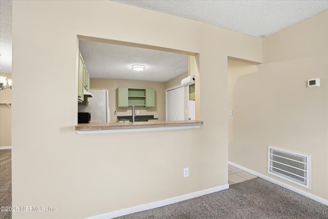 4088 LAURELWOOD Drive, Jacksonville, FL 32257