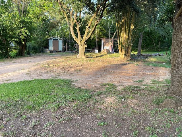 307 Ross Street, La Marque, TX 77568