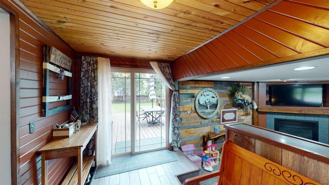 406 N 3RD STREET, Colby, WI 54421