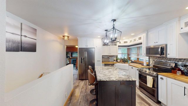 406 N 3RD STREET, Colby, WI 54421