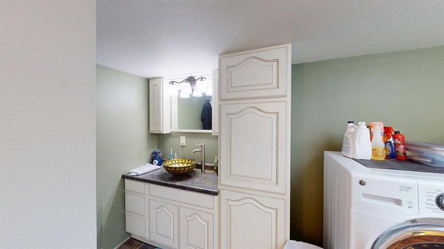 406 N 3RD STREET, Colby, WI 54421