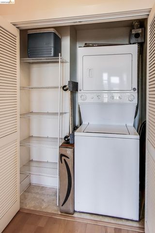 585 9Th St 441, Oakland, CA 94607