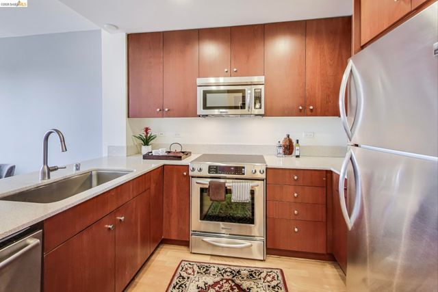 585 9Th St 441, Oakland, CA 94607