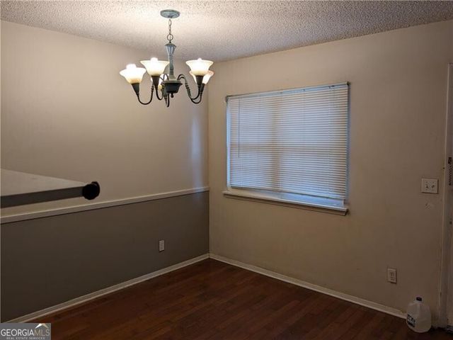 524 Northridge Crossing Drive, Atlanta, GA 30350