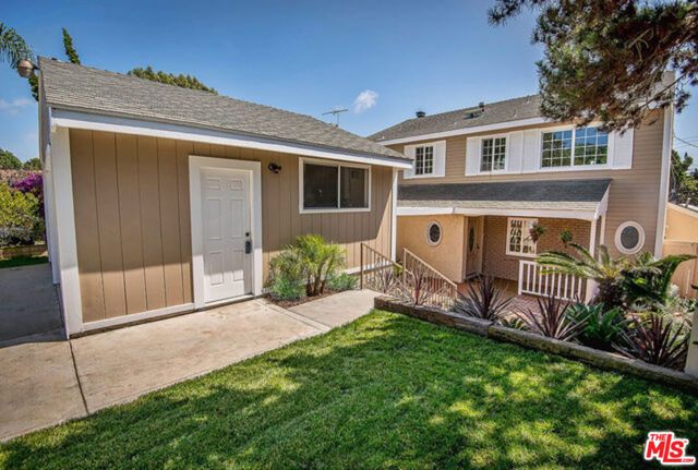 7830 W 83rd Street, Playa Del Rey (los Angeles), CA 90293