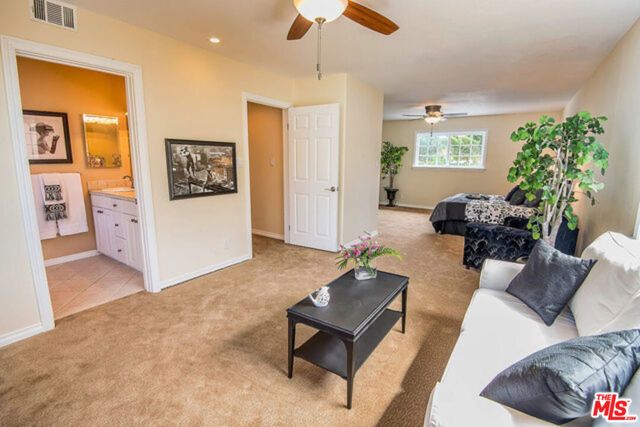 7830 W 83rd Street, Playa Del Rey (los Angeles), CA 90293