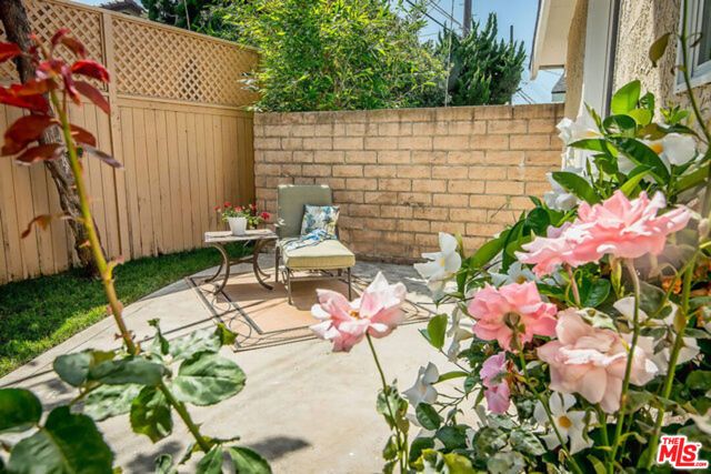 7830 W 83rd Street, Playa Del Rey (los Angeles), CA 90293