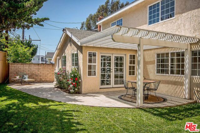 7830 W 83rd Street, Playa Del Rey (los Angeles), CA 90293