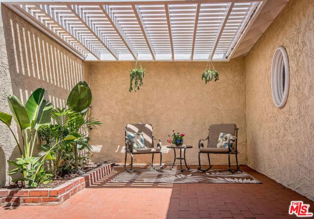 7830 W 83rd Street, Playa Del Rey (los Angeles), CA 90293
