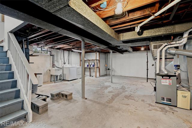 605 Fernwood Road, Royal Oak, MI 48067