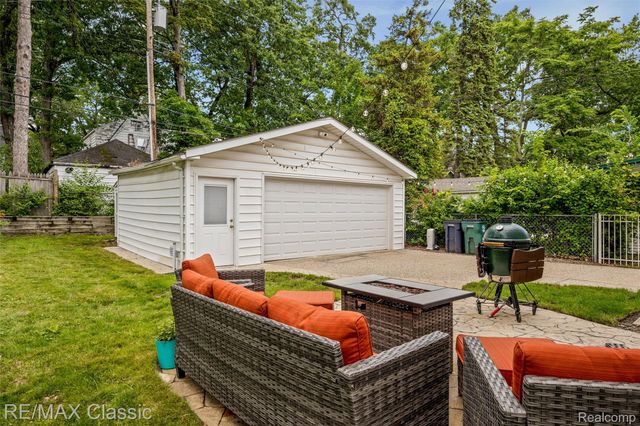605 Fernwood Road, Royal Oak, MI 48067
