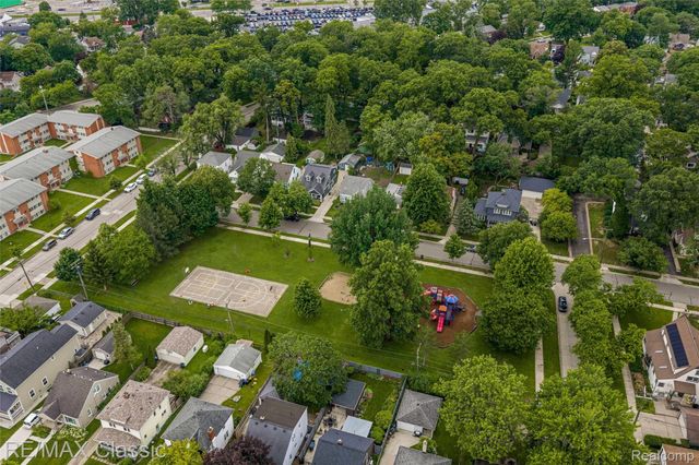 605 Fernwood Road, Royal Oak, MI 48067