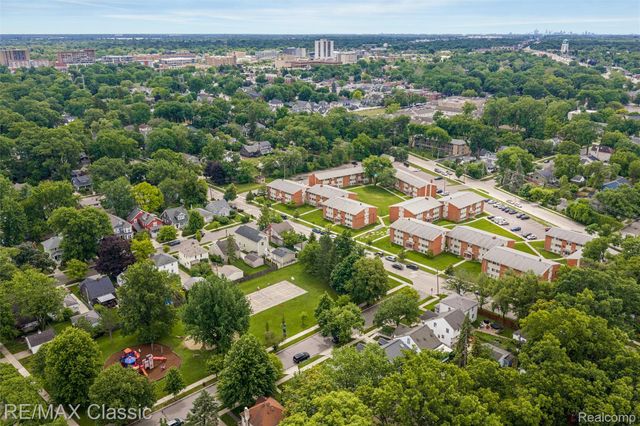 605 Fernwood Road, Royal Oak, MI 48067